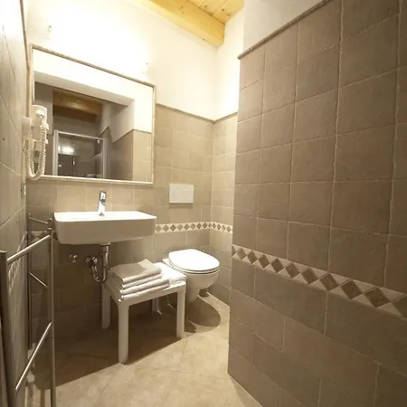 Olympia Aparthotel