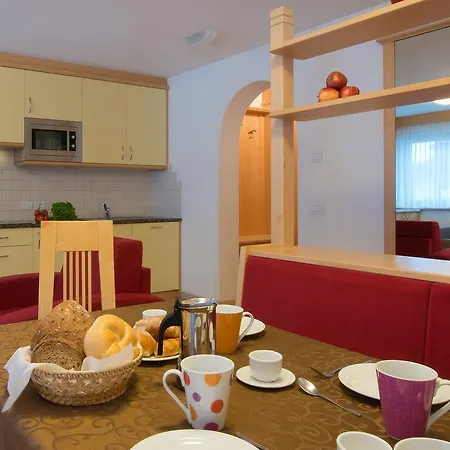 Aparthotel Olympia Corvara In Badia