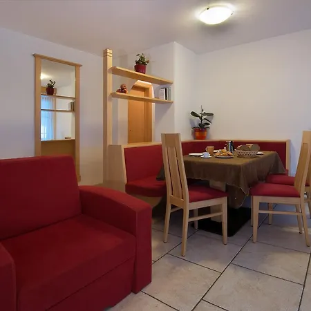 Aparthotel Olympia 3*